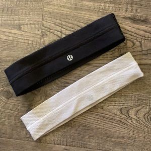 Lululemon headbands (2)